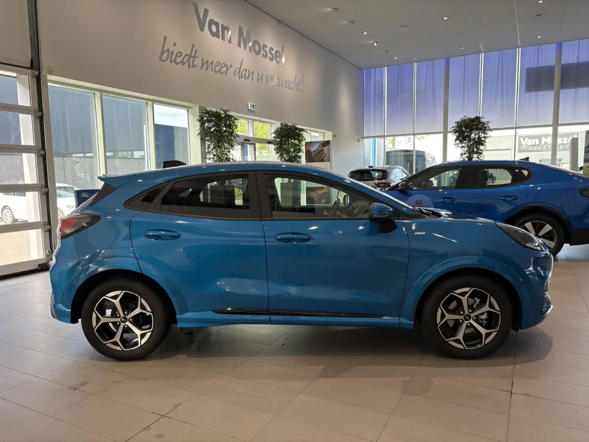 1.0 EcoBoost ST-Line X | ALL WEATHER BANDEN | CAMERA | CARPLAY | CRUISE CONTROL | NAVI | B&O AUDIO