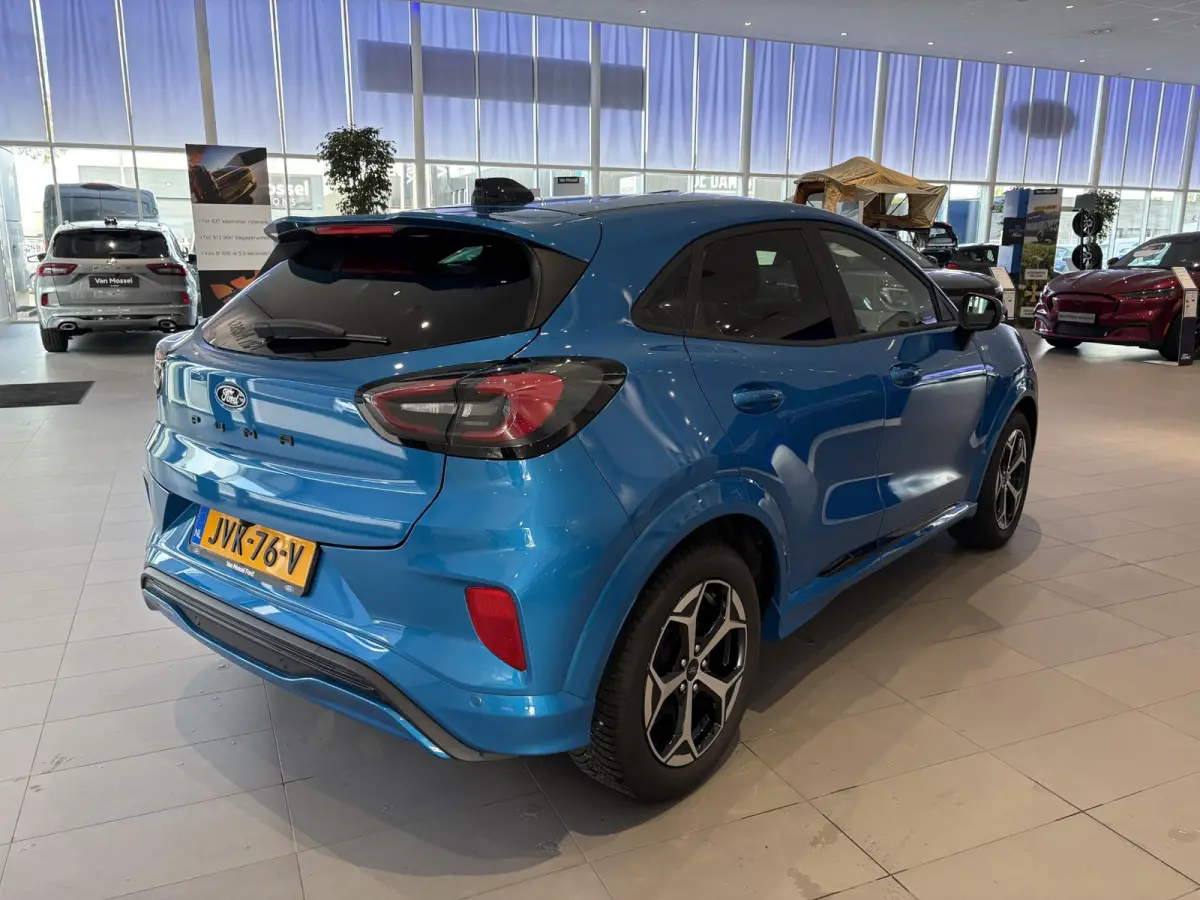 1.0 EcoBoost ST-Line X | ALL WEATHER BANDEN | CAMERA | CARPLAY | CRUISE CONTROL | NAVI | B&O AUDIO