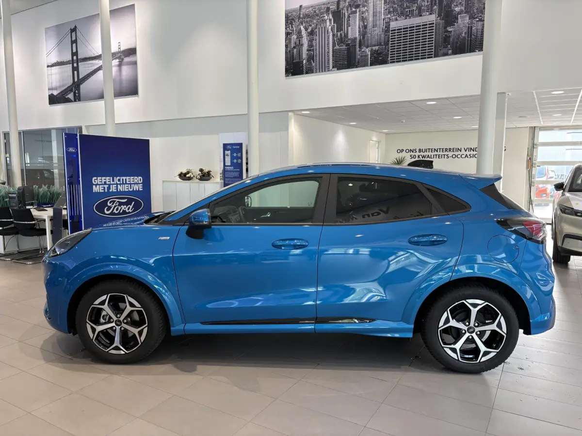 1.0 EcoBoost ST-Line X | ALL WEATHER BANDEN | CAMERA | CARPLAY | CRUISE CONTROL | NAVI | B&O AUDIO
