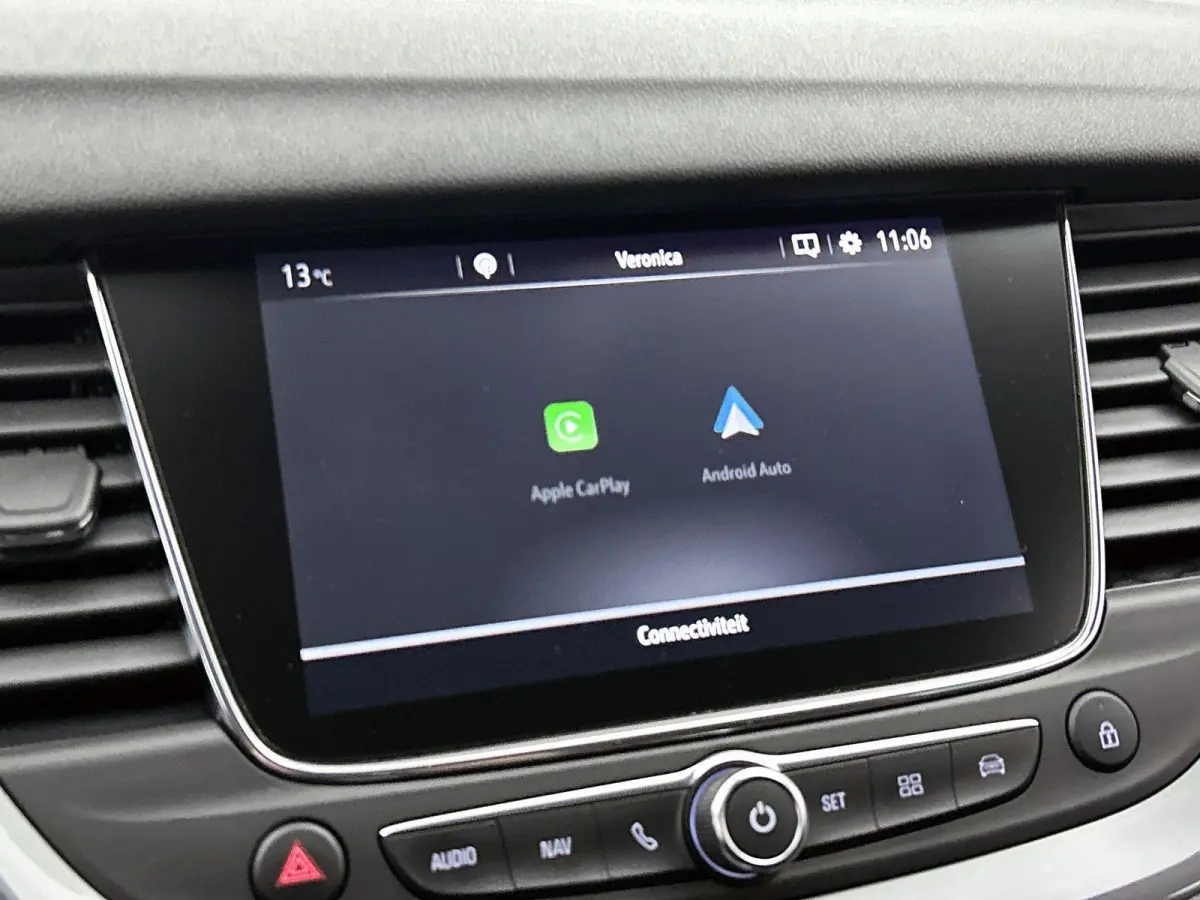 Elegance 1.2 130pk Automaat | Trekhaak | Navigatie | Climate Control | Cruise Control | Camera | 17"LMV | Dodehoekdetectie | LED | Apple Carplay/Android Auto |