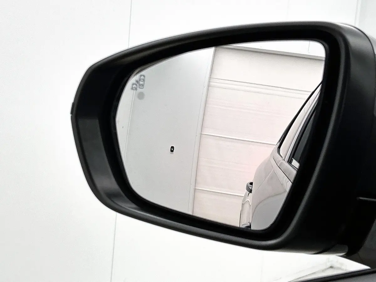 Elegance 1.2 130pk Automaat | Trekhaak | Navigatie | Climate Control | Cruise Control | Camera | 17"LMV | Dodehoekdetectie | LED | Apple Carplay/Android Auto |