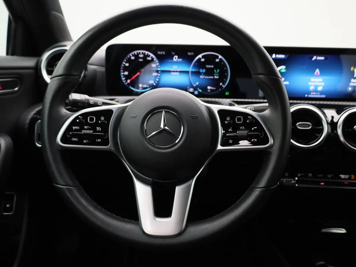 A 250 e Business Solution | ACHTERUITRIJCAMERA | STOELVERWARMING | NAVIGATIE | CRUISE CONTROL | CLIMATE CONTROL |