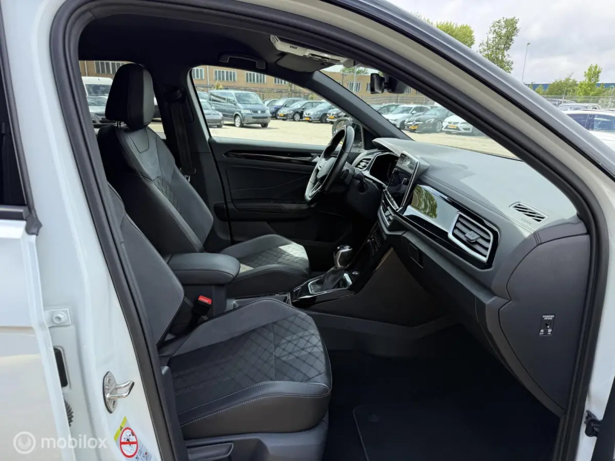 1.5 TSI R-Line Facelift | Black-style