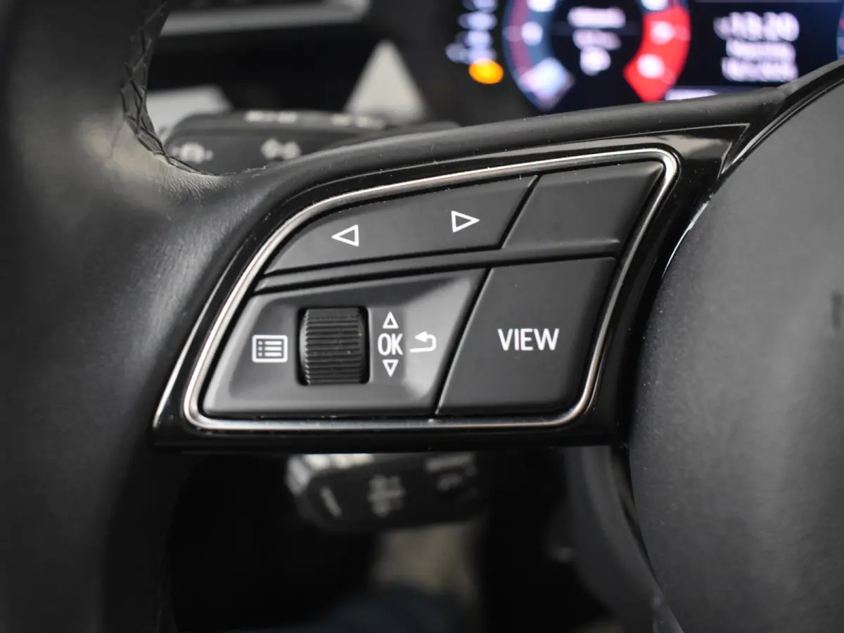 35 TFSI edition one 150PK DSG/AUTO | Elektr. Stoel l Camera | Cruise control adaptief | Keyless |  Stoelverwarming | Navigatie | Apple carplay android auto | Climate control | DAB | 17"LMV