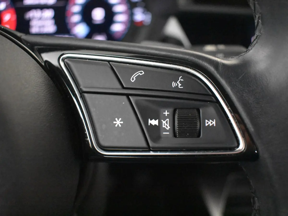 35 TFSI edition one 150PK DSG/AUTO | Elektr. Stoel l Camera | Cruise control adaptief | Keyless |  Stoelverwarming | Navigatie | Apple carplay android auto | Climate control | DAB | 17"LMV