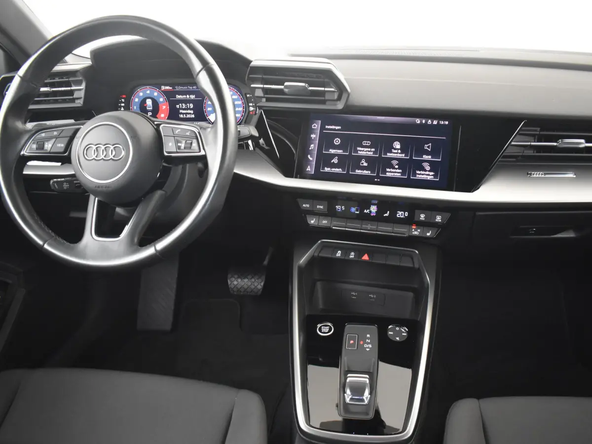 35 TFSI edition one 150PK DSG/AUTO | Elektr. Stoel l Camera | Cruise control adaptief | Keyless |  Stoelverwarming | Navigatie | Apple carplay android auto | Climate control | DAB | 17"LMV