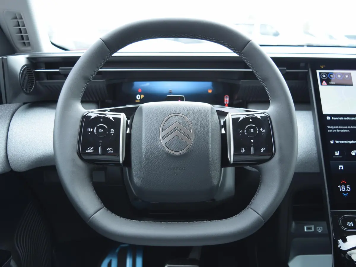 1.2 Hybrid 145 Max | AFNEEMBARE TREKHAAK | AMBIANCE HYPE GREY | PACK WINTER & GRIP CONTROL | NIEUWE AUTO