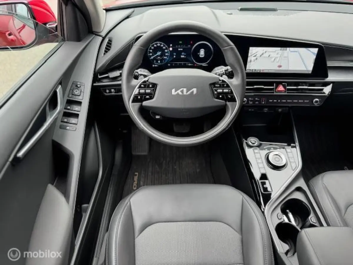 1.6 GDi PHEV DynamicLine Edition / Plug-inn Hybride / volledig elektrisch rijden 65 km hierna Hybride aandrijving , Navi / Camera achter / Parkeerhulp rondom / Stoel & stuur verwarming / Key