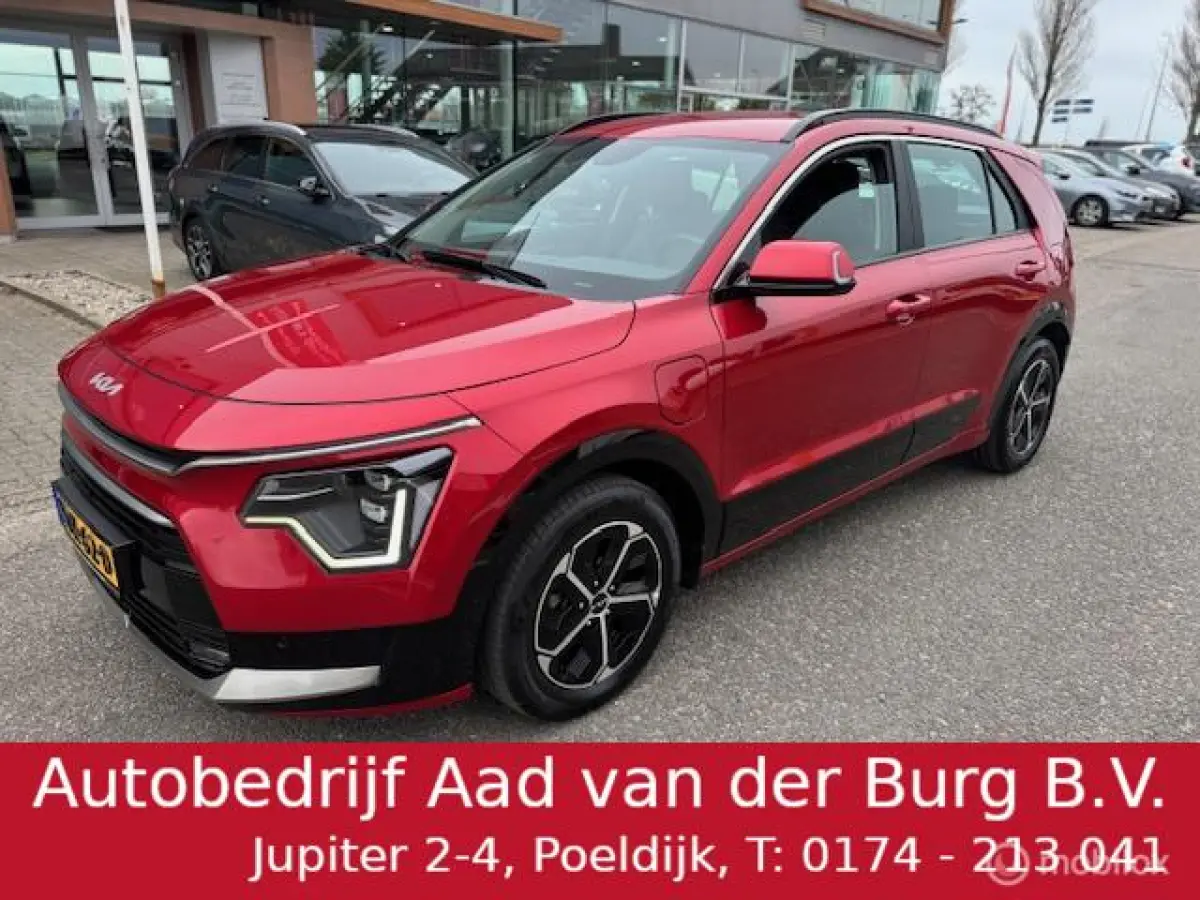 1.6 GDi PHEV DynamicLine Edition / Plug-inn Hybride / volledig elektrisch rijden 65 km hierna Hybride aandrijving , Navi / Camera achter / Parkeerhulp rondom / Stoel & stuur verwarming / Key
