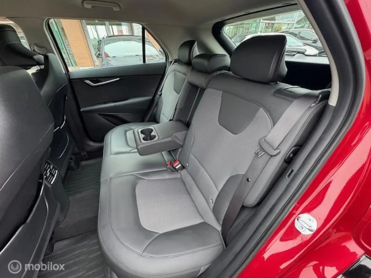 1.6 GDi PHEV DynamicLine Edition / Plug-inn Hybride / volledig elektrisch rijden 65 km hierna Hybride aandrijving , Navi / Camera achter / Parkeerhulp rondom / Stoel & stuur verwarming / Key