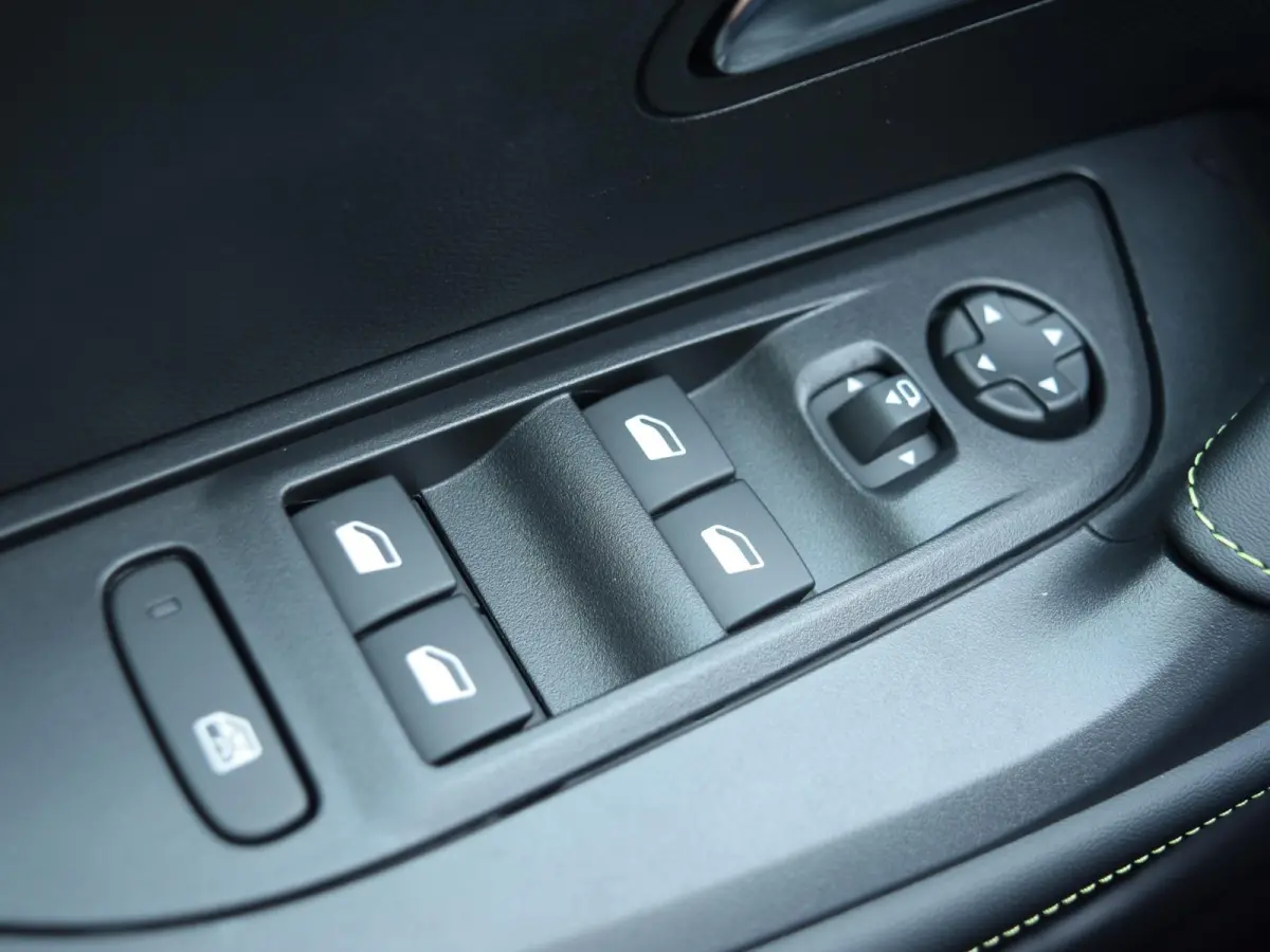 EV GT Avantage 54 kWh | Alcantara Executive Interior met stoelmassage | Warmtepomp | Vision, Navigation & Drive Assist plus Pack |