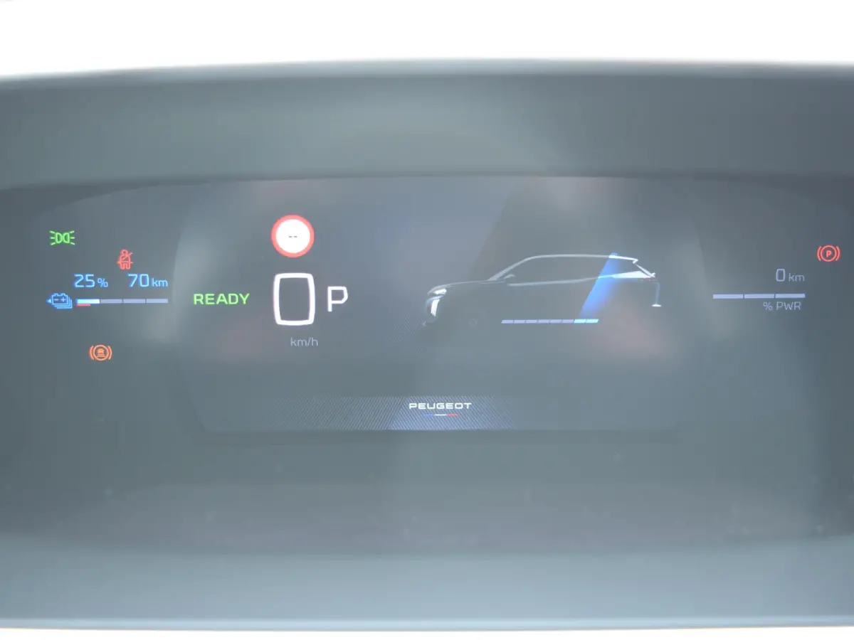 EV GT Avantage 54 kWh | Alcantara Executive Interior met stoelmassage | Warmtepomp | Vision, Navigation & Drive Assist plus Pack |
