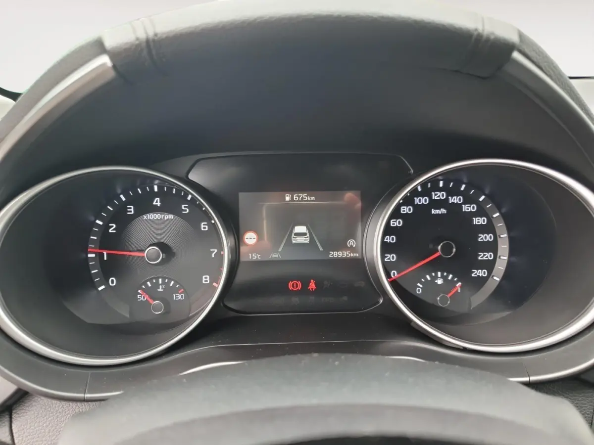 1.0T ComfortLine | Navigatie | Camera | Climate control | Cruise control | Apple Carplay / Android Auto |