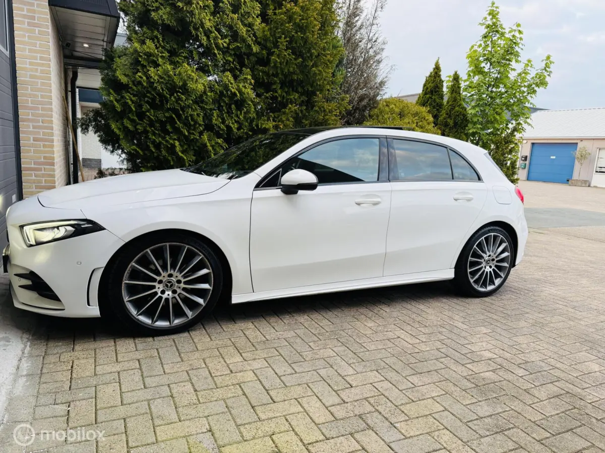 200 Launch Edition Premium 2018