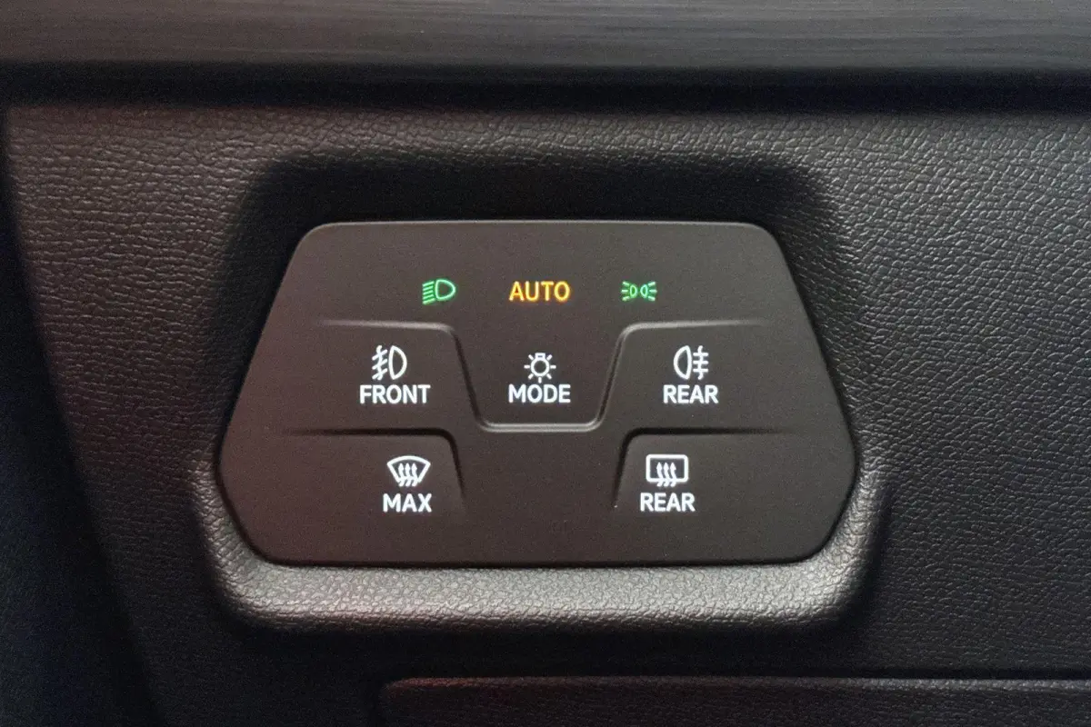 1.4 e-Hybrid VZ 245 PK Achteruitrijcamera Apple CarPlay Stoel-Stuurverwarming