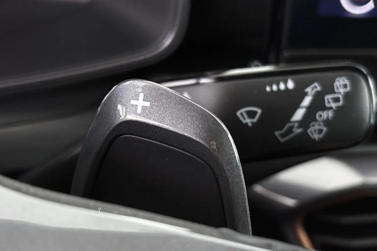 1.4 e-Hybrid VZ 245 PK Achteruitrijcamera Apple CarPlay Stoel-Stuurverwarming