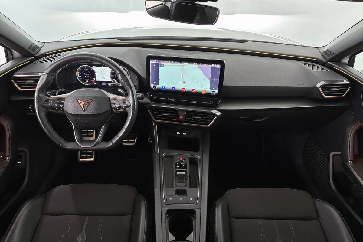 1.4 e-Hybrid VZ 245 PK Achteruitrijcamera Apple CarPlay Stoel-Stuurverwarming