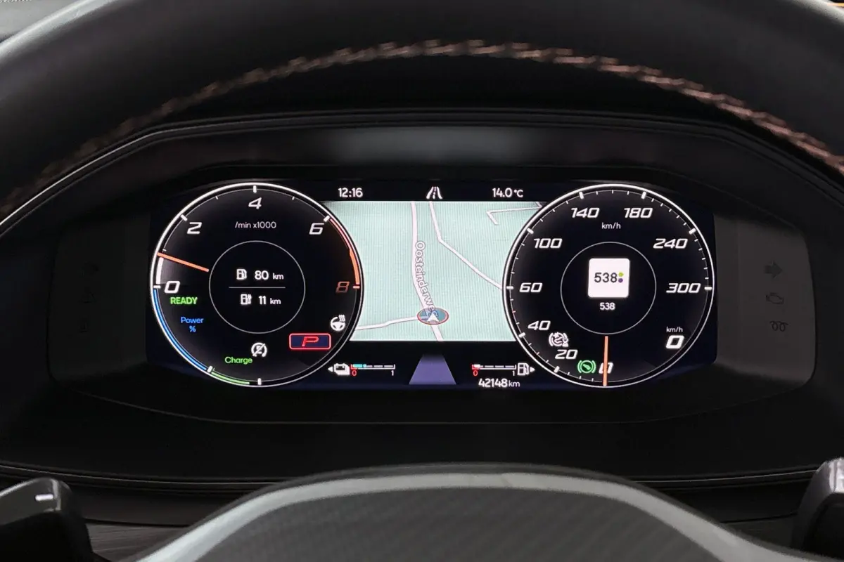 1.4 e-Hybrid VZ 245 PK Achteruitrijcamera Apple CarPlay Stoel-Stuurverwarming