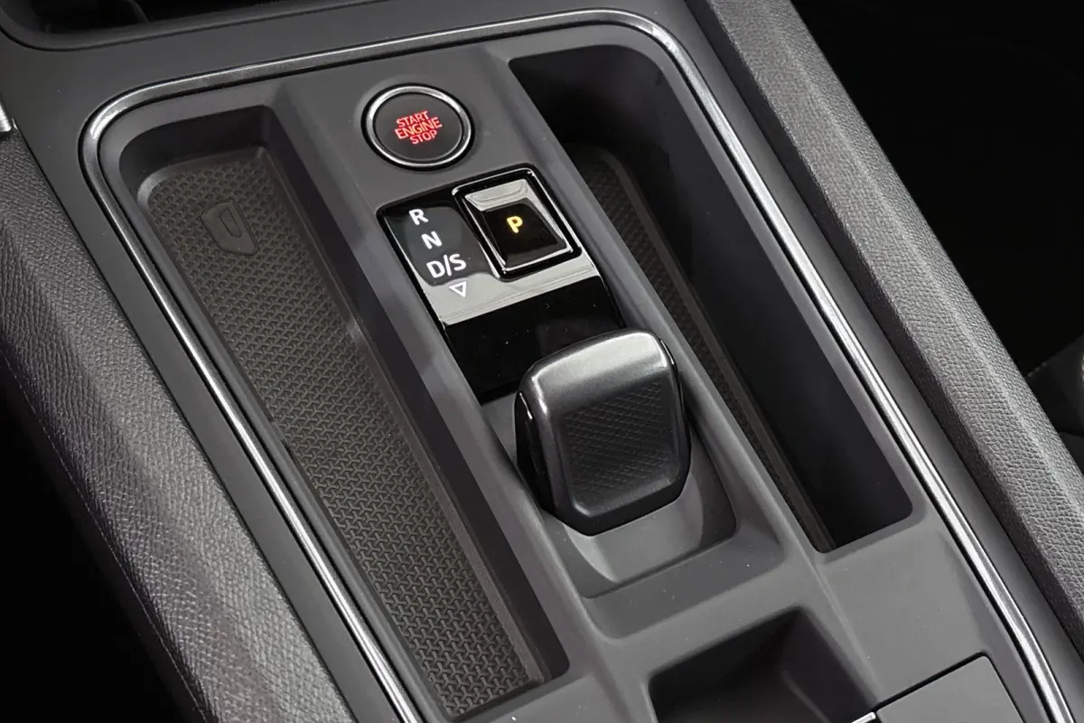 1.4 e-Hybrid VZ 245 PK Achteruitrijcamera Apple CarPlay Stoel-Stuurverwarming