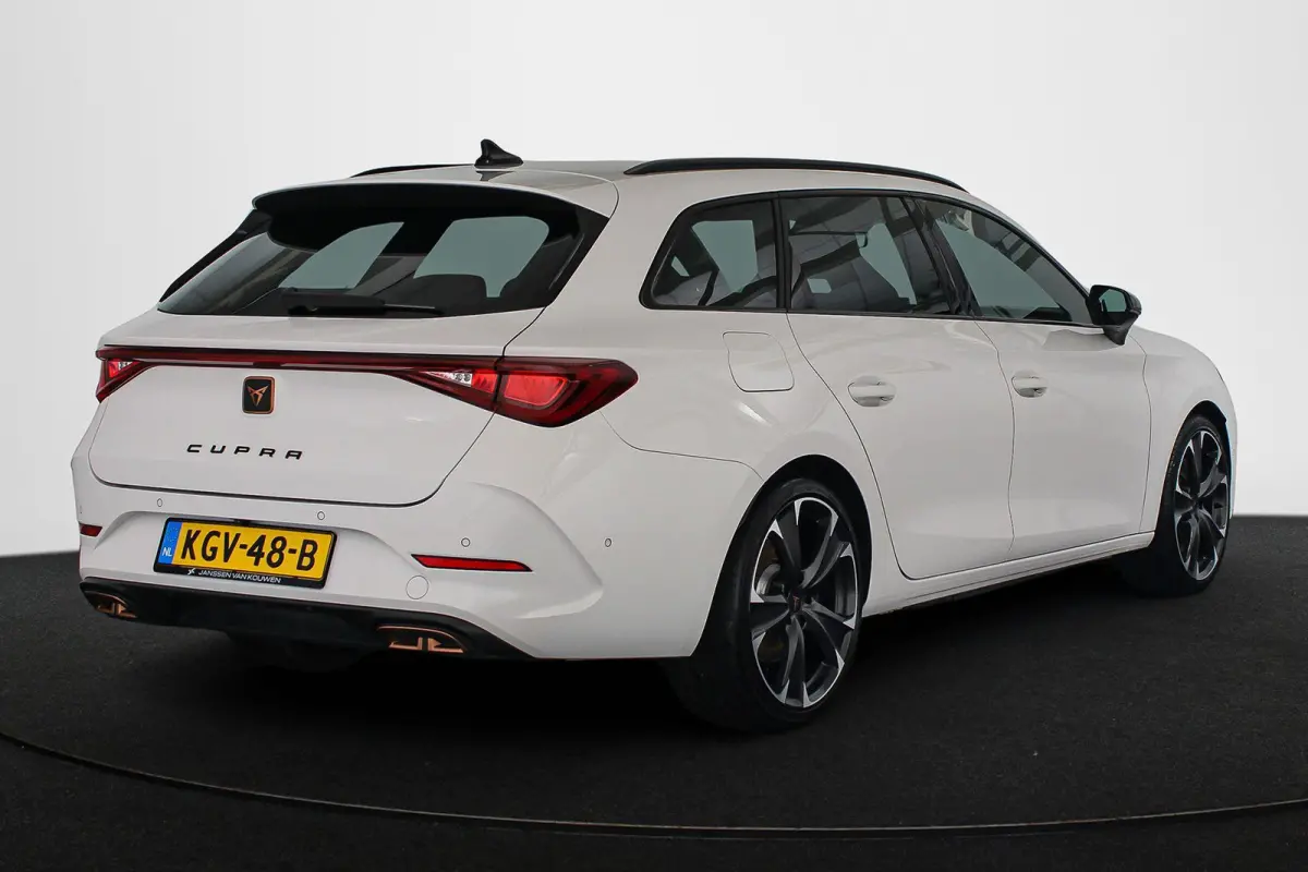 1.4 e-Hybrid VZ 245 PK Achteruitrijcamera Apple CarPlay Stoel-Stuurverwarming