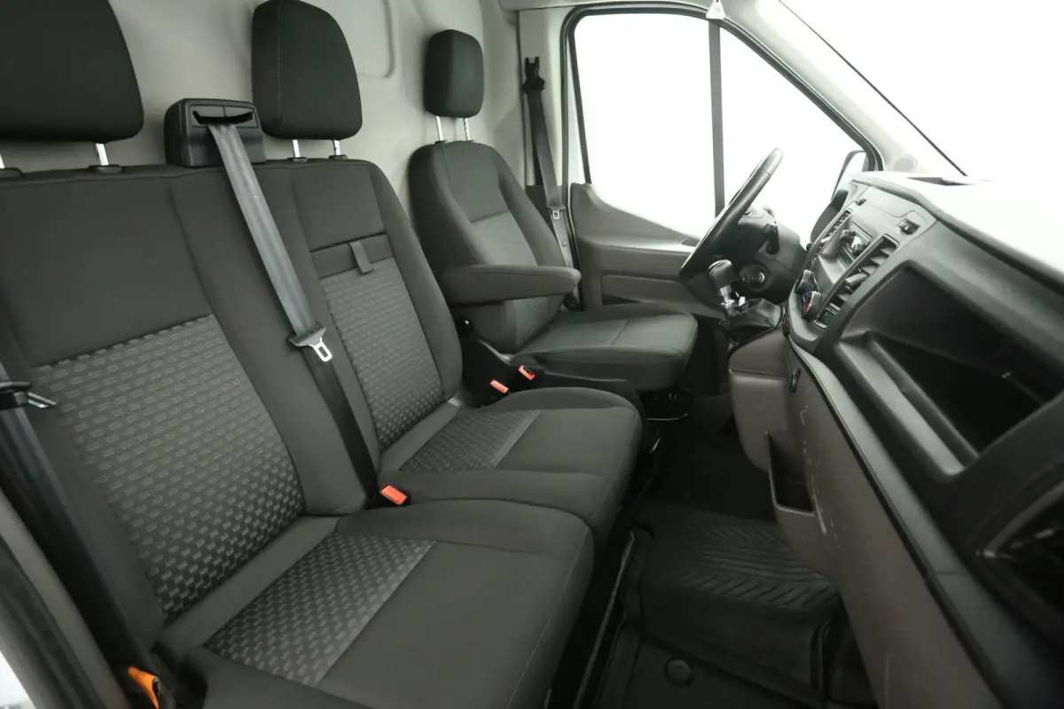 2.0 TDCI L3H2 | Airco | Cruise | 3 Zits | 2xSchuifdeur | Parkeersens.