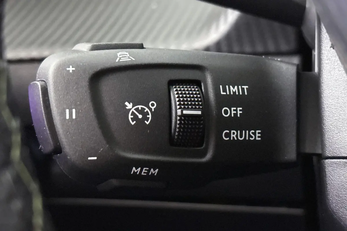 1.2 Hybrid 145 e-DCS6 GT Adaptieve Cruise Control Navigatie Keyless Achteruitrijcamera