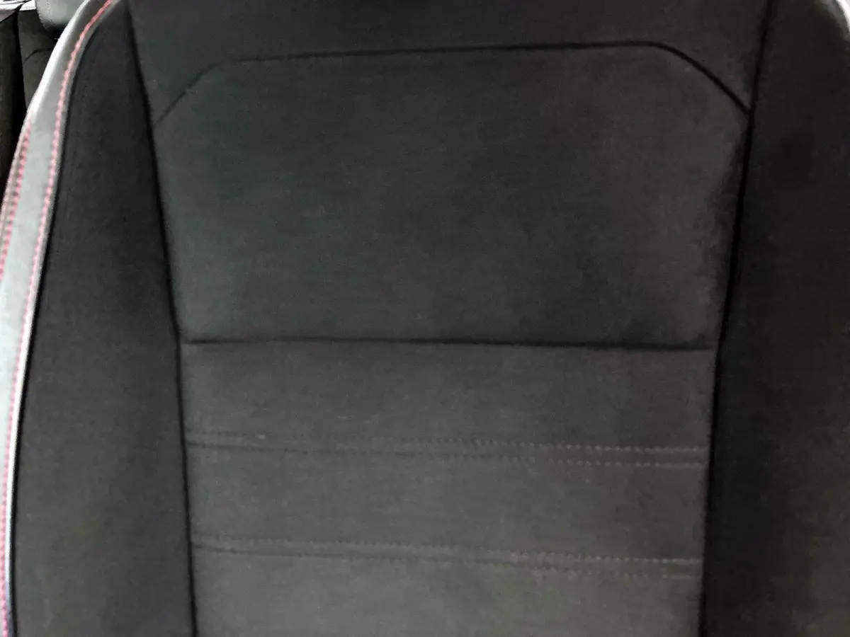 1.0 EcoBoost ST-Line | Trekhaak afneembaar | Navi | Apple CarPlay/Android Auto | Parkeersensoren | Clima | Cruise Control