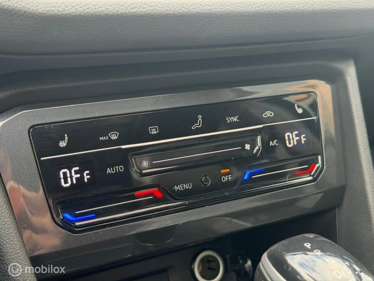 - 1.5 TSI - 3x R-Line - Full Option