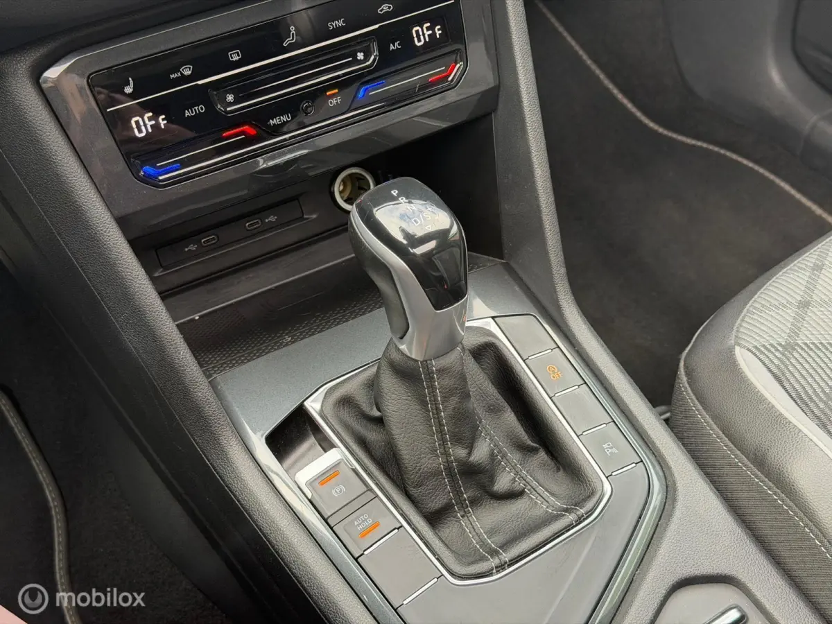 - 1.5 TSI - 3x R-Line - Full Option