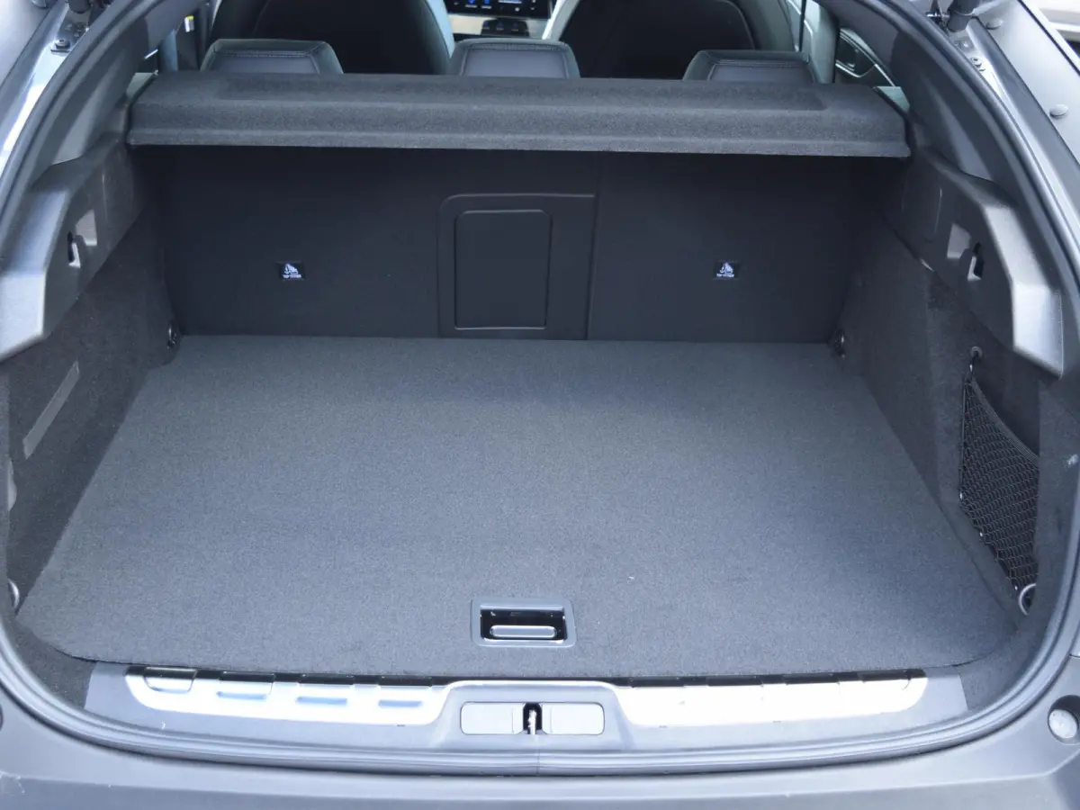 1.6 GT Exclusive Plug-In Hybrid 240 | SCHUIF / KANTELDAK | 20" L.M.V. | LEDEREN BEKLEDING | STOELVERWARMING | NIEUWE MODEL!