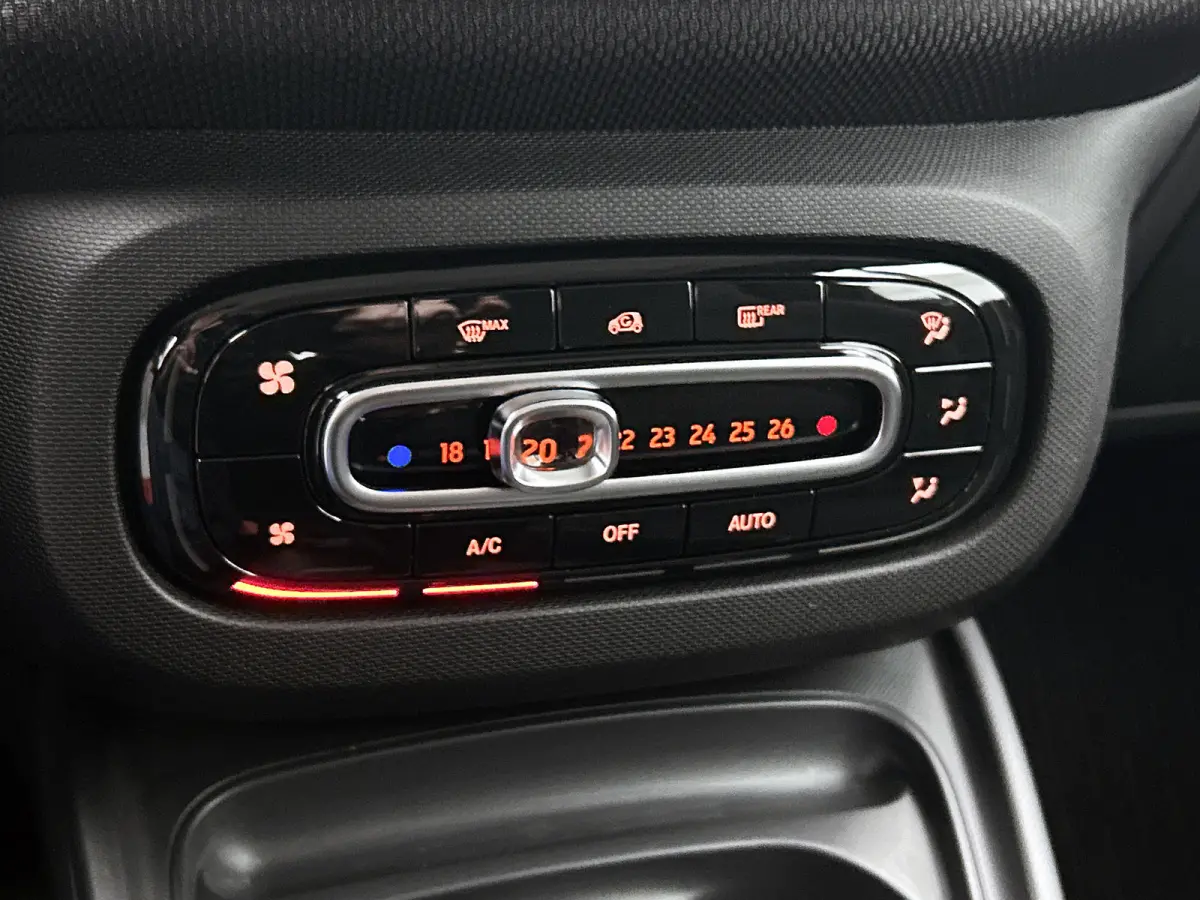 1.0 Passion AANBIEDING! | CABRIO | NL-AUTO | AUTOM | PERF ONDERH | AIRCO | STOELVERW | JBL | CRUISE | ETC
