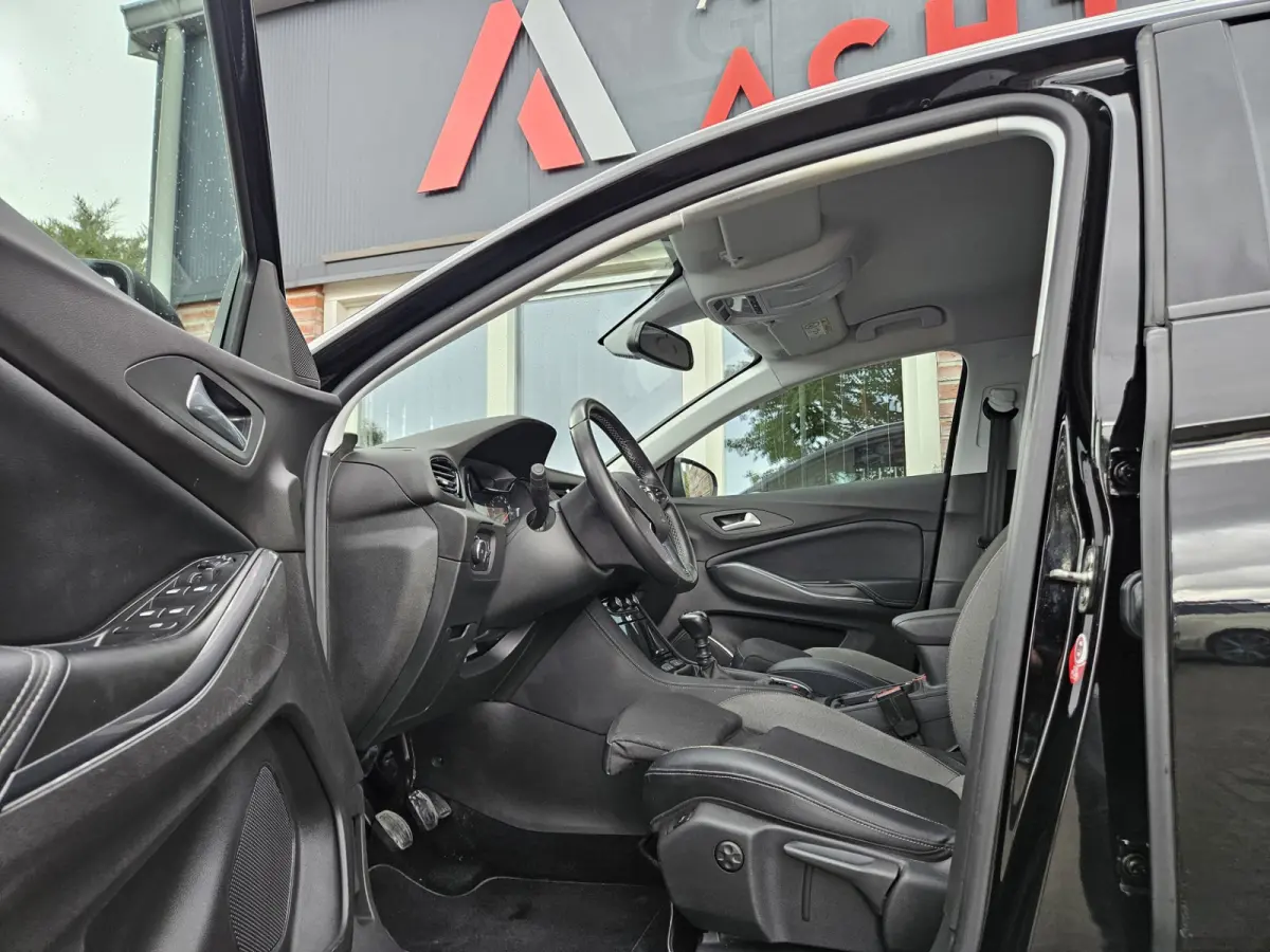 1.2 Turbo Business + Lage Kilometerstand/NAP! Carplay! Camera! Dealer Onderhouden!