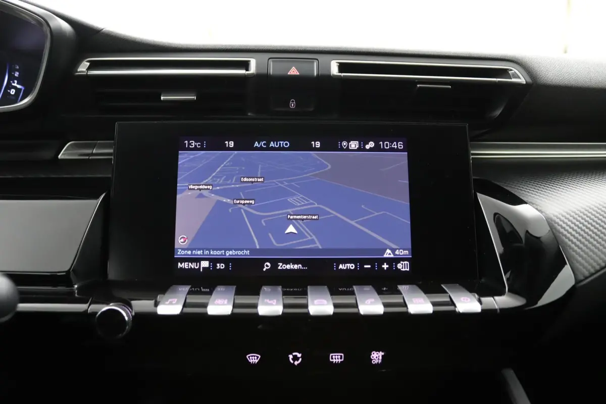 1.6 Active Avantage*AUTOM.*ACC*CAM*NAVI*CARPLAY*