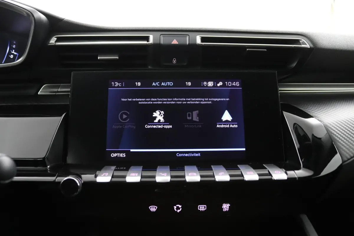 1.6 Active Avantage*AUTOM.*ACC*CAM*NAVI*CARPLAY*
