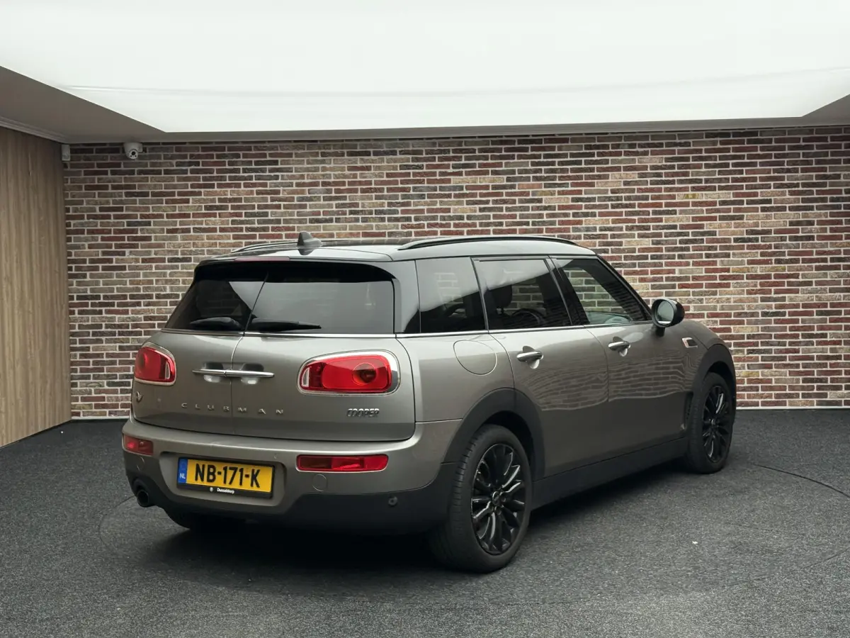 Mini 1.5 Cooper Business