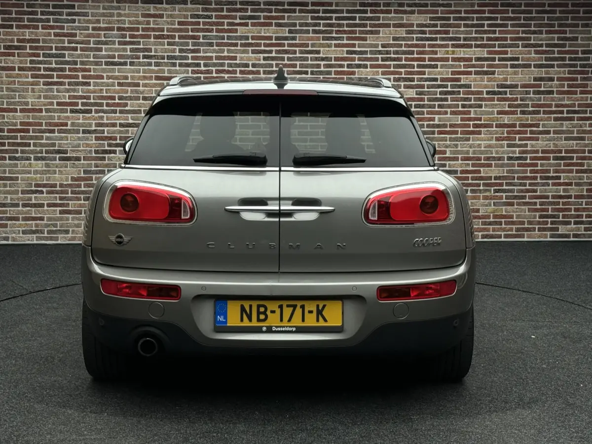 Mini 1.5 Cooper Business