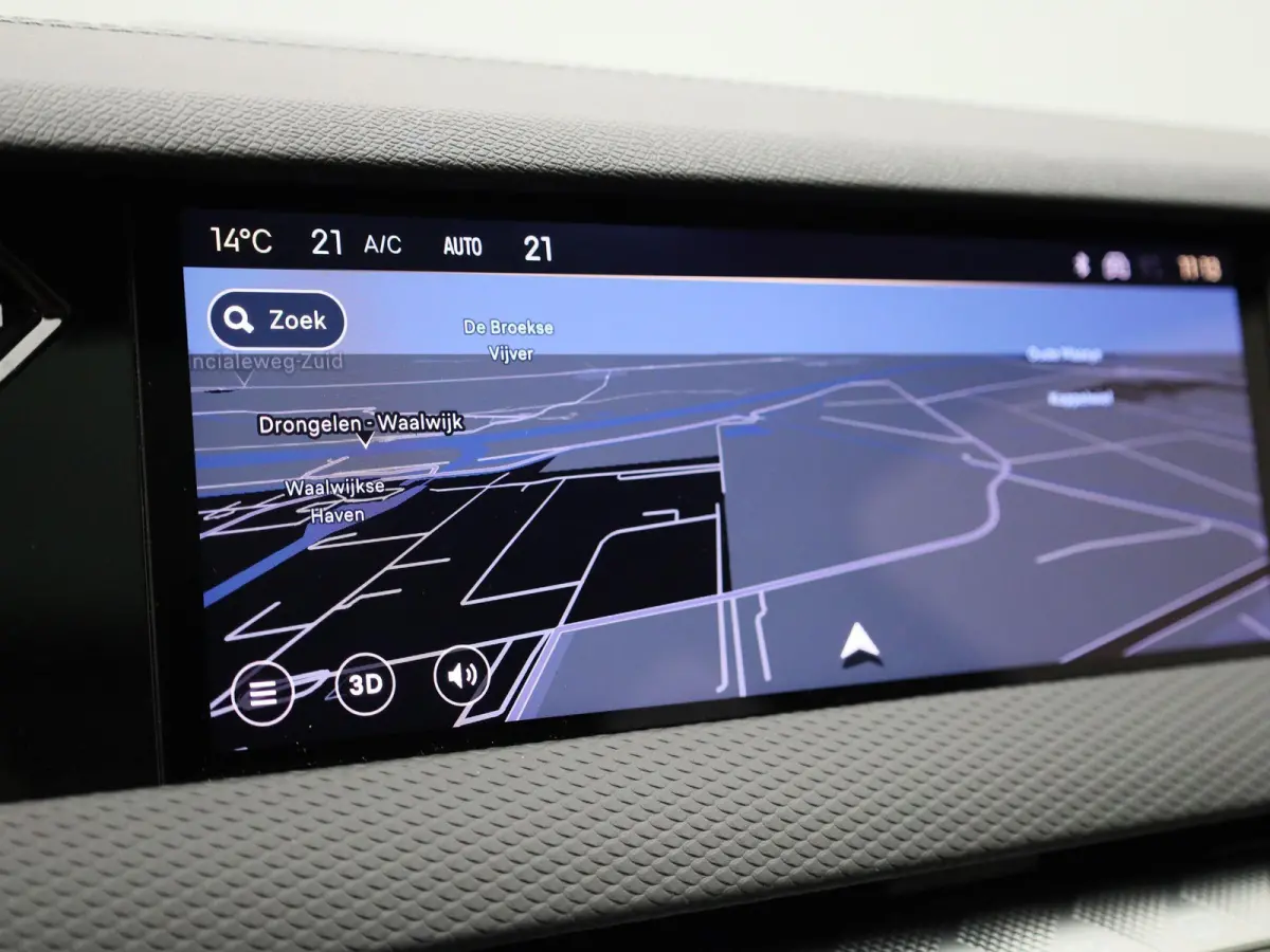 1.2 PureTech Trocadero | PANORAMADAK | NAVIGATIE | HALF LEDER | HEAD UP DISPLAY | ACHTERUITRIJCAMERA |
