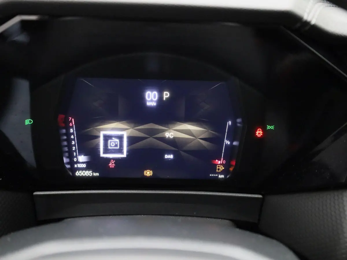 1.2 PureTech Trocadero | PANORAMADAK | NAVIGATIE | HALF LEDER | HEAD UP DISPLAY | ACHTERUITRIJCAMERA |