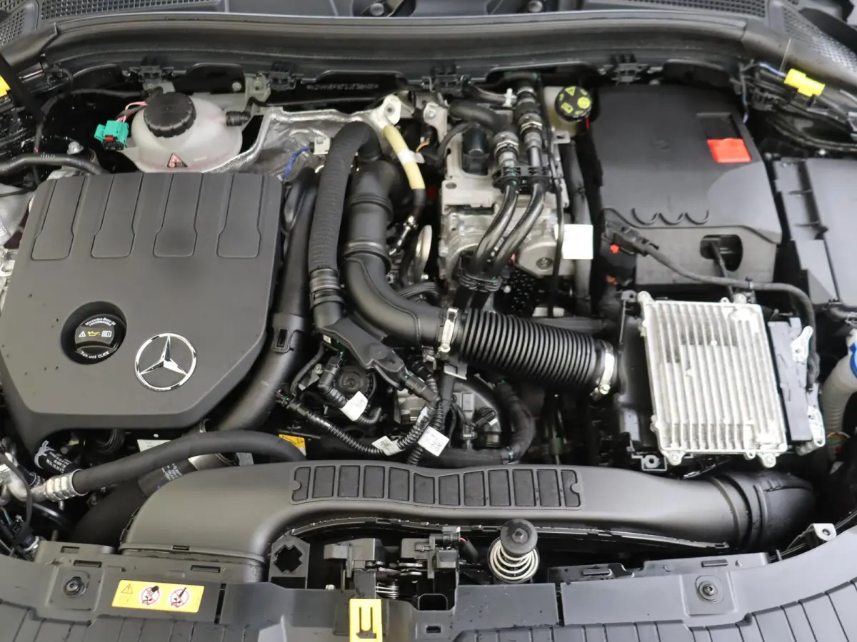 250 e Star Edition Panoramadak / 360 camera / Privacy glass / Stoelverwarming