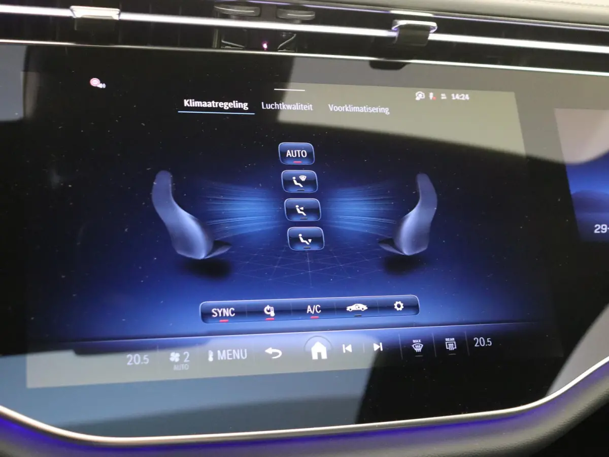 300 e AMG Line Premium/ Panoramadak/ AIRMATIC/ Night/ 20 inch/ SUPERSCREEN/ Burmester 4D/ El. Trekhaak