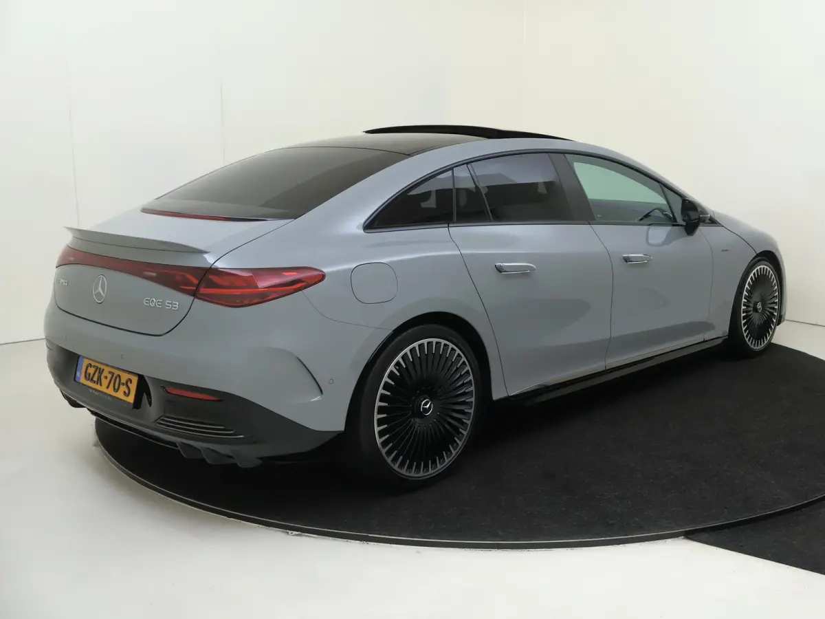 AMG 53 4MATIC+ 90 kWh / Panoramadak/ 21 inch/ HYPERSCREEN/ Burmester/ Carbon int.