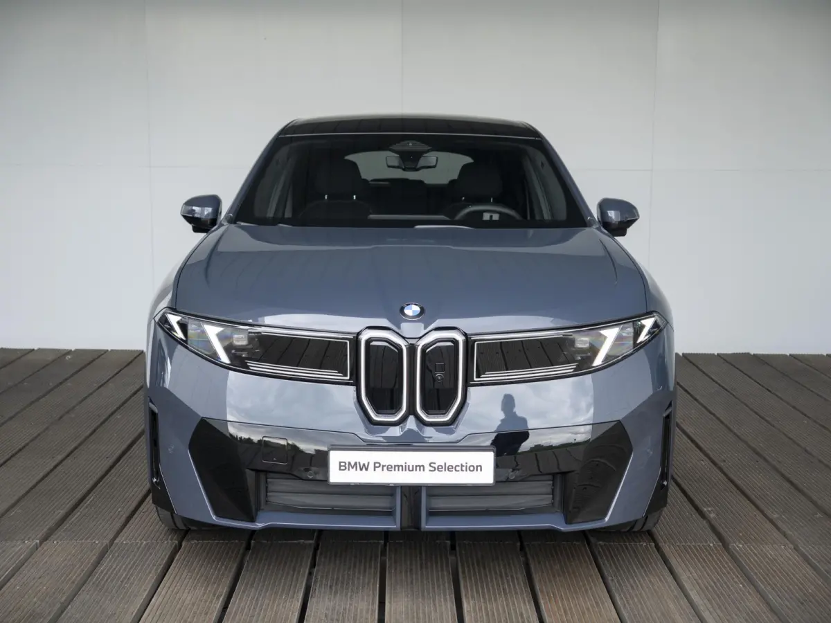 50 xDrive | M Sportpakket | Innovation Pack | Stuurwielrand verwarmd | Panoramadak | Stoelverwarming | 3D Head-Up Display | Harman-Kardon | Trekhaak