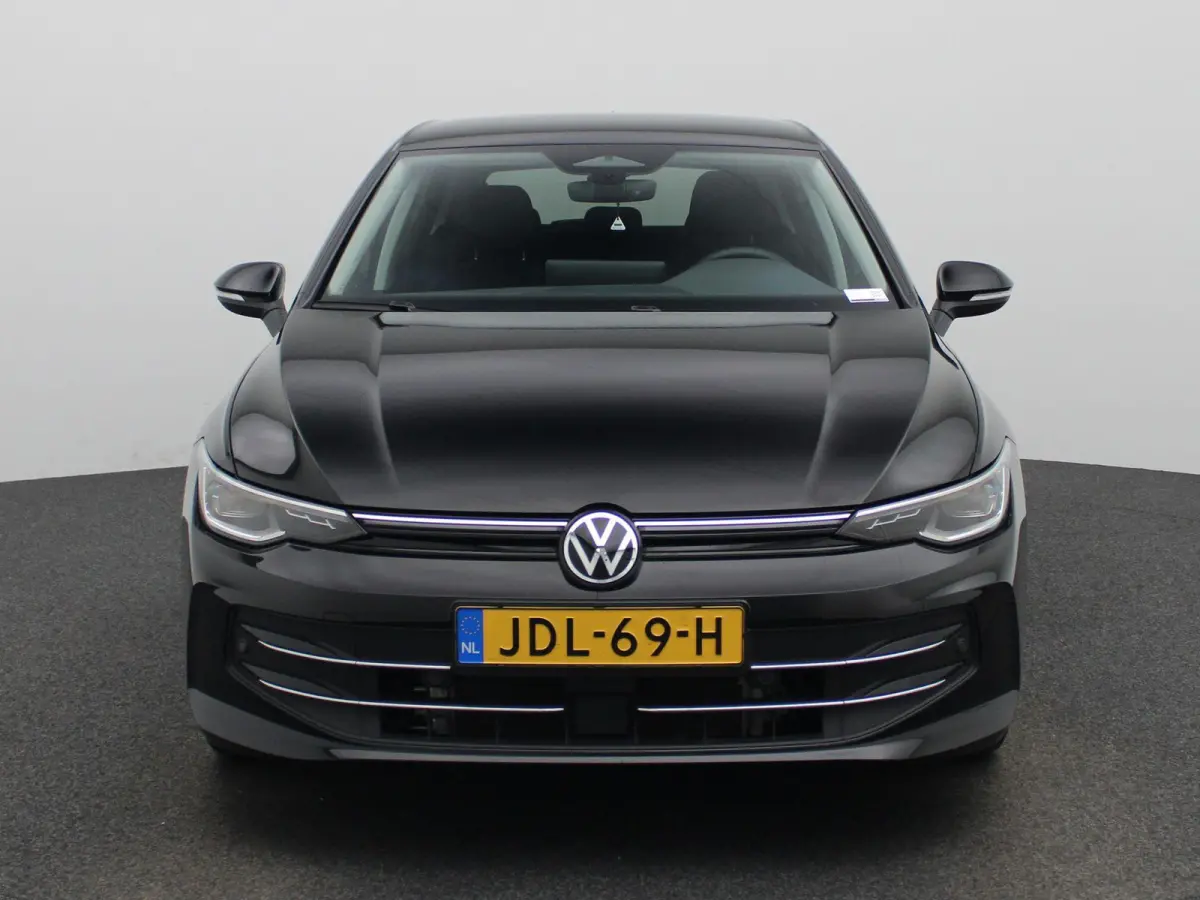 1.5 eHybrid Style Edition 204 PK| Origineel Nederlands | 1e Eigenaar | Navigatie | Stoelverwarming | Stuurwielverwarming | LED Matrix | Achteruitrijcamera