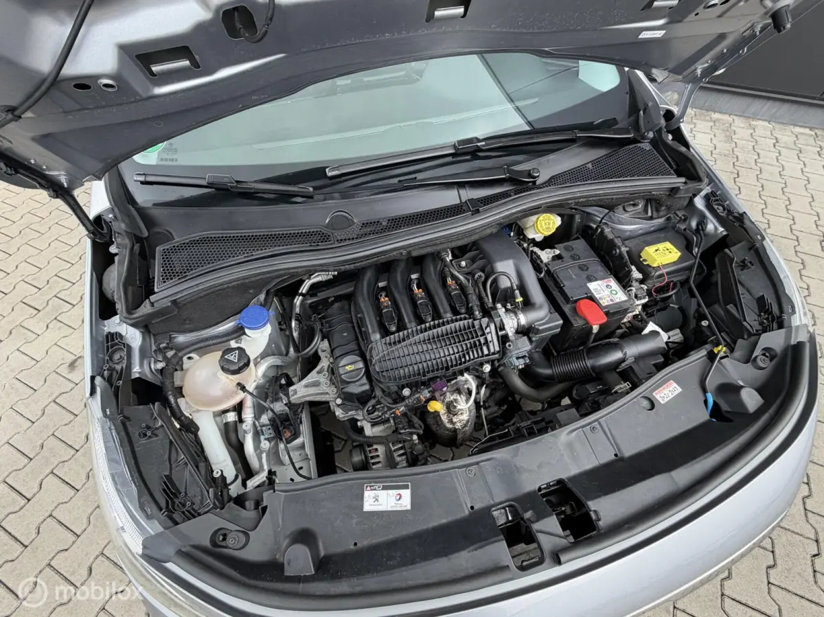 1.2 82PK Active | CRUISE | NAVI | CARPLAY |