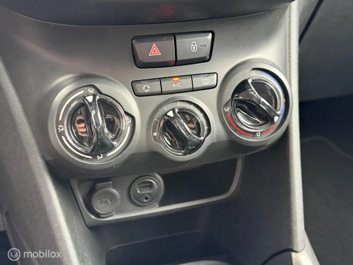 1.2 82PK Active | CRUISE | NAVI | CARPLAY |