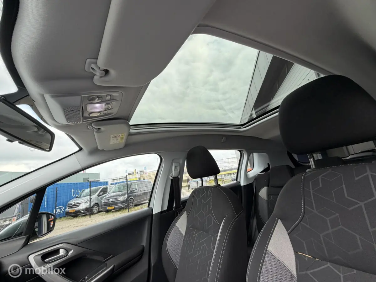 1.2 82PK Active | CRUISE | NAVI | CARPLAY |