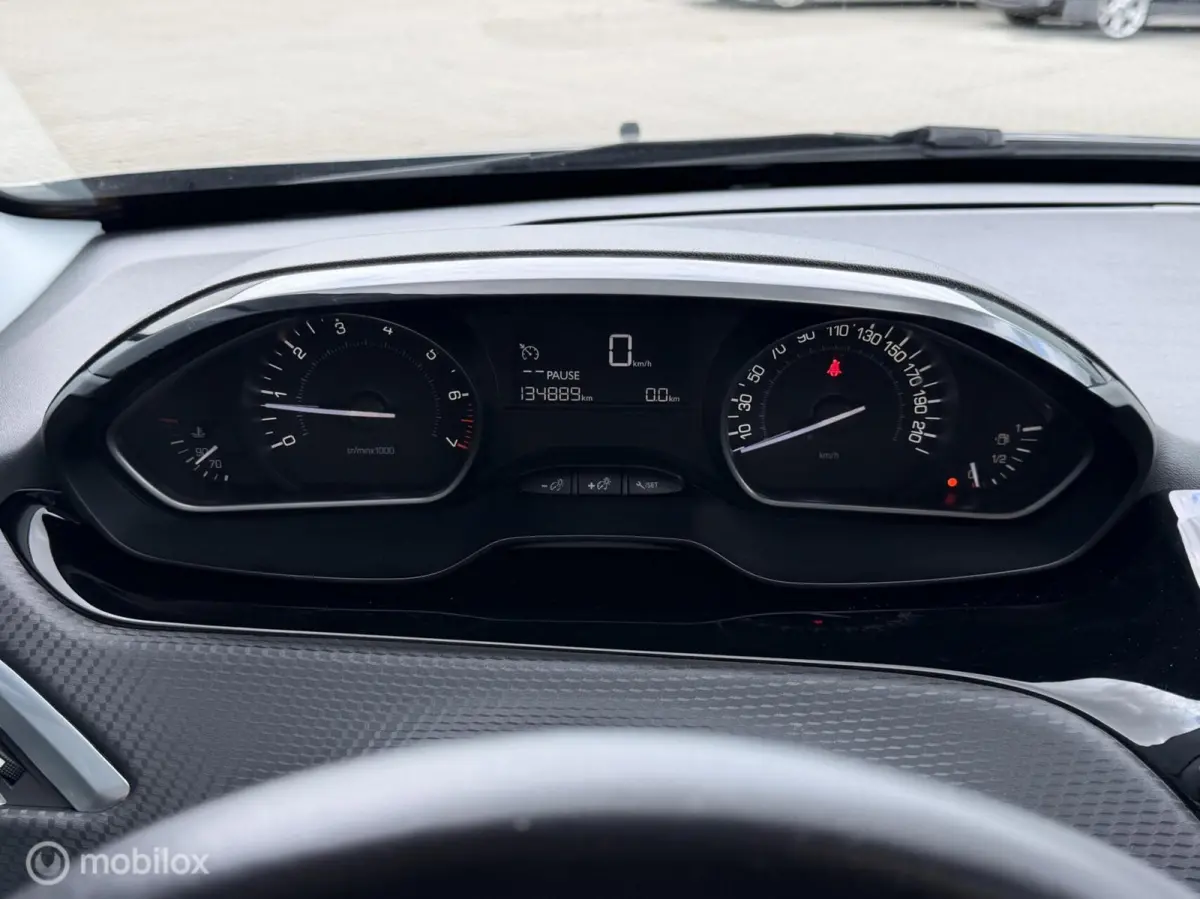 1.2 82PK Active | CRUISE | NAVI | CARPLAY |