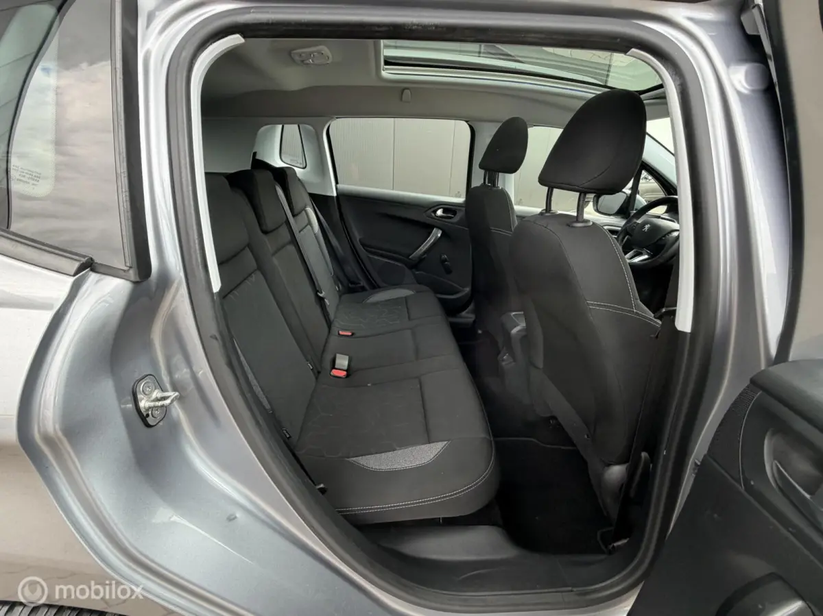 1.2 82PK Active | CRUISE | NAVI | CARPLAY |
