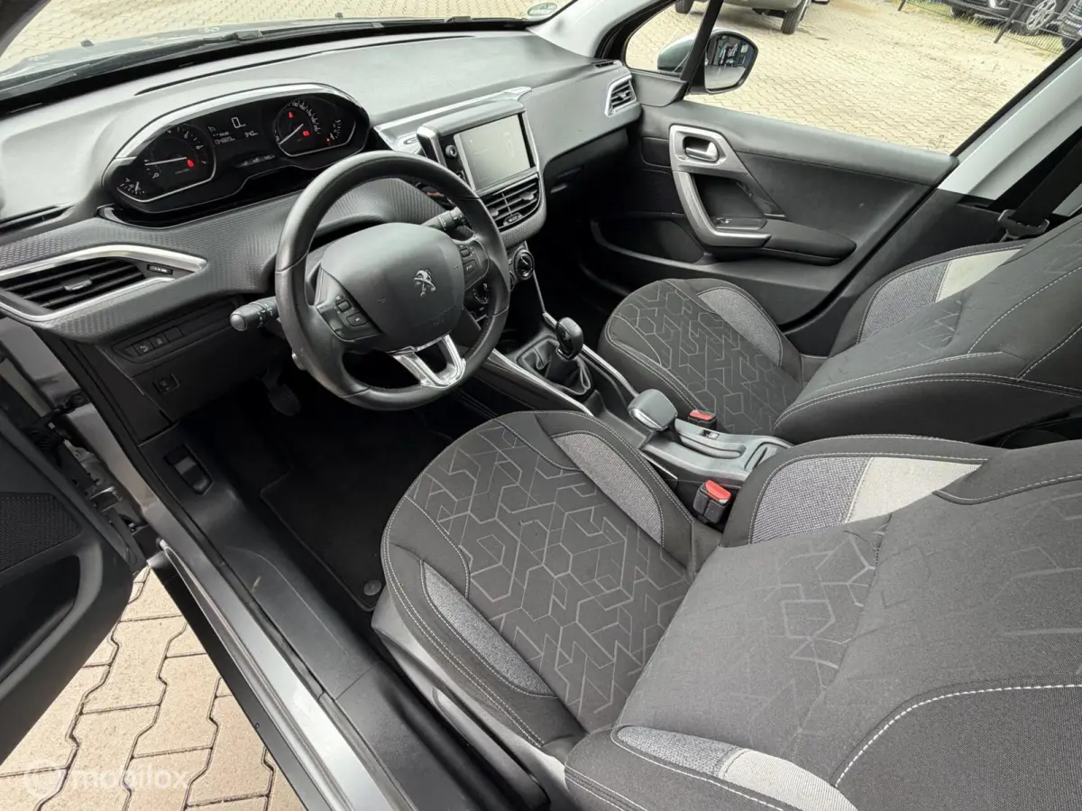 1.2 82PK Active | CRUISE | NAVI | CARPLAY |