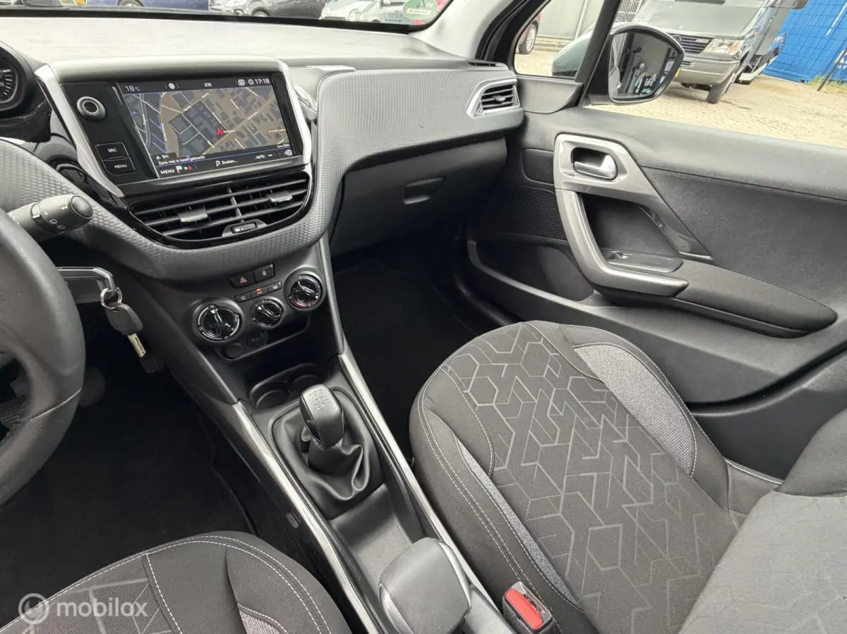 1.2 82PK Active | CRUISE | NAVI | CARPLAY |